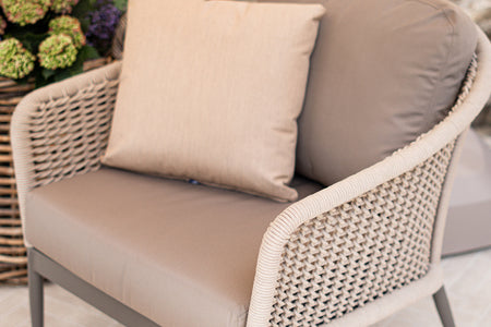 Bordeaux Lounge Armchair