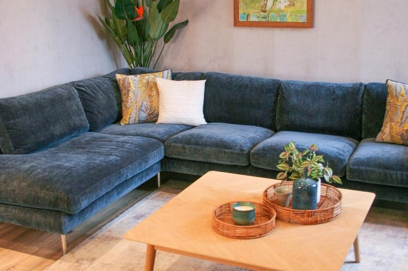 Sunbury Right Hand Chaise Corner Sofa Set 1