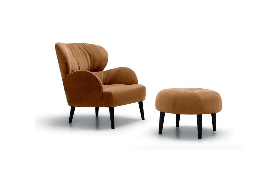 Romsey Armchair & Footstool Handmade Sofas Bridgman Classic