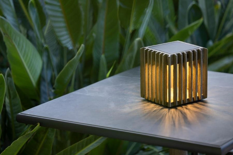 Bay Solar Table Light