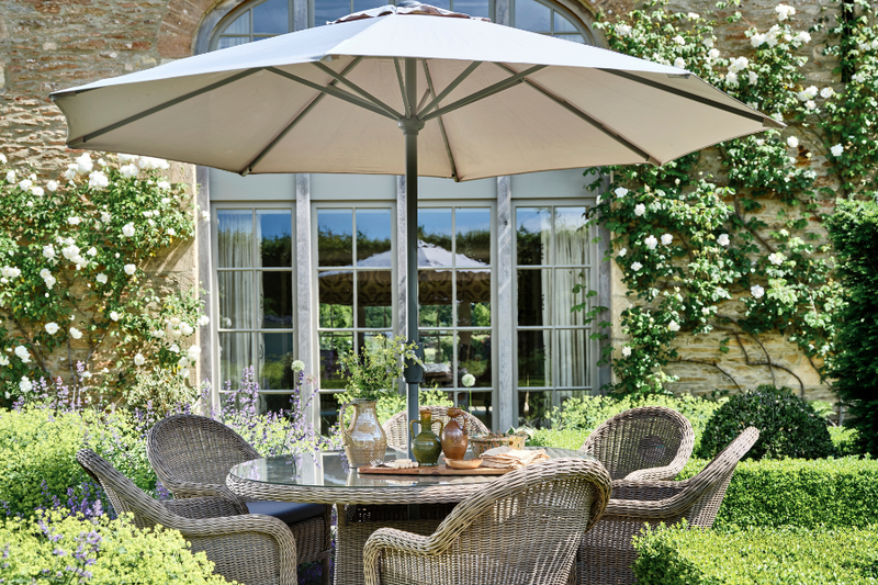 3m Deluxe Round Aluminium Almond Parasol with 25kg Base